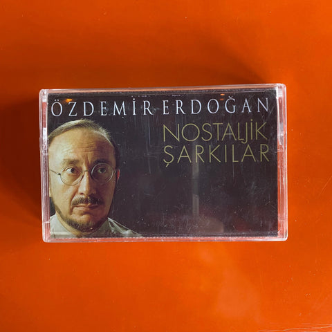 Özdemir Erdoğan / Nostaljik Şarkılar, Kaset